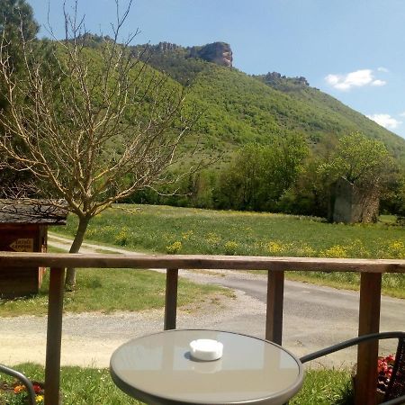Camping Le Vialaret Nant Exterior foto